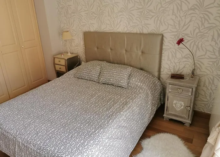 Vut - Mirador De La Catedral Burgo